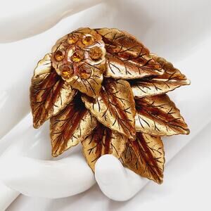 Vintage Gold Tone Leaf Dress Clip Light Topaz Rhinestones 2.5 Inch